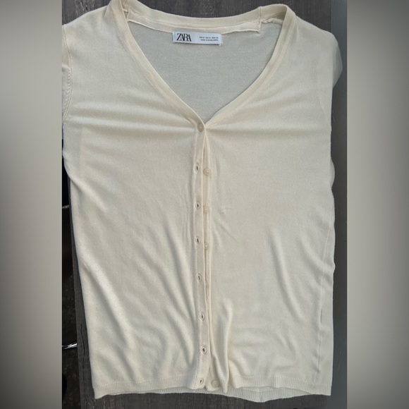 Zara cream cardigan v neck Size Medium - Picture 6 of 9
